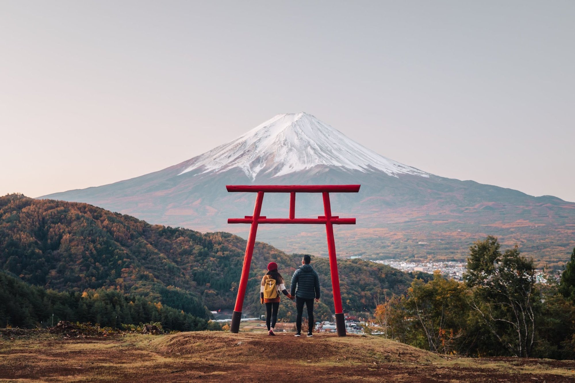 Tenku no Torii shrine gate overlooking Lake Kawaguchiko