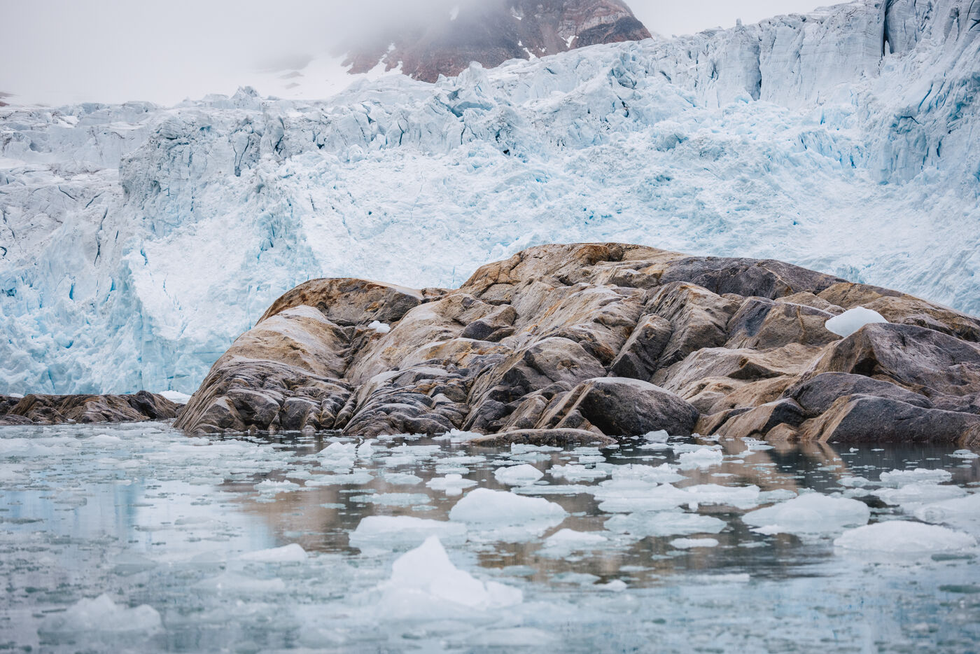 Glacier edge showing retreat zone
