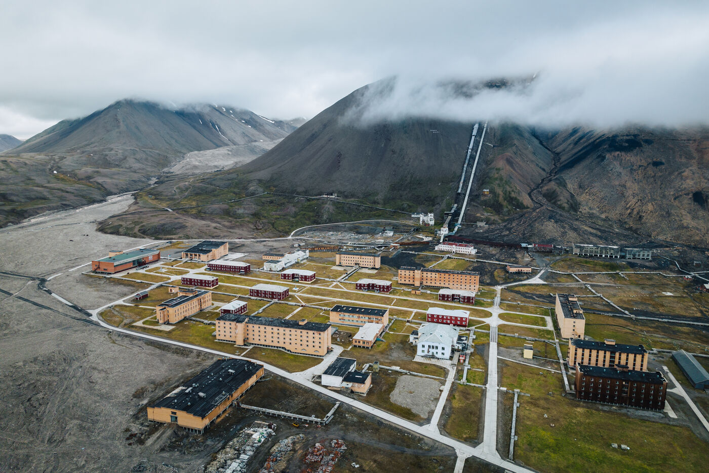 Wide aerial view of Pyramiden from above