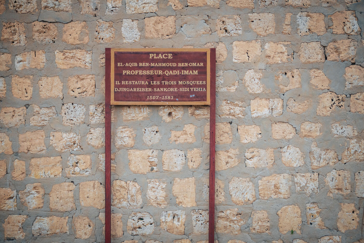 Historical plaque about Timbuktu mosques