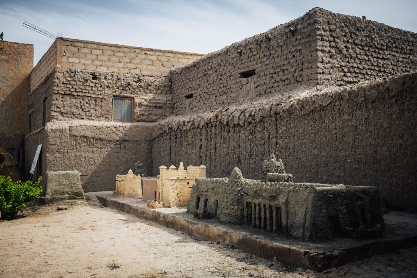 Mud-brick structures and model buildings