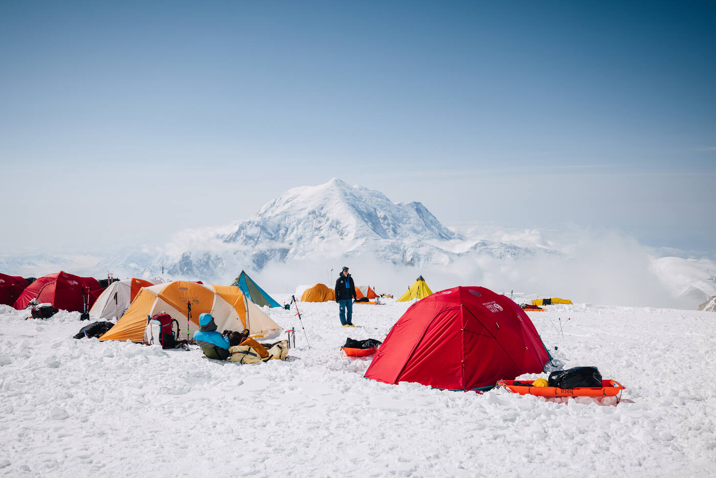 Afternoon arrival at 14,200 ft camp